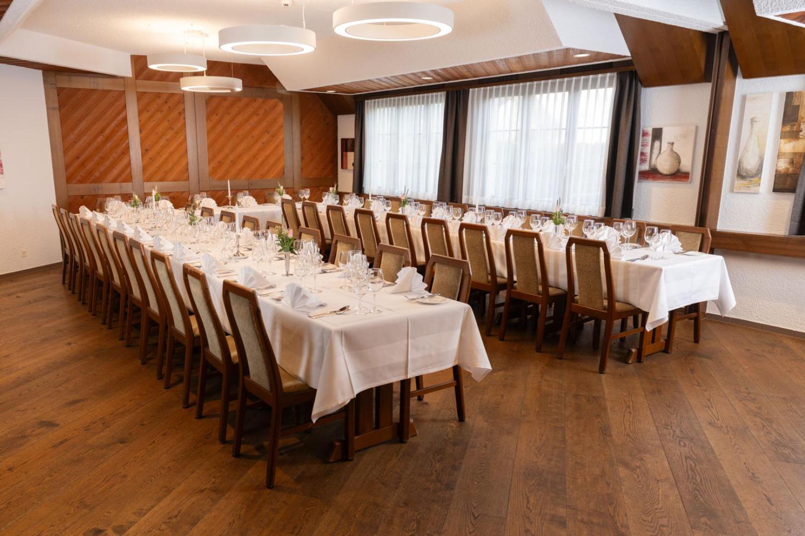 Hotel Restaurant Kreuz Kaiserstuhl المظهر الخارجي الصورة