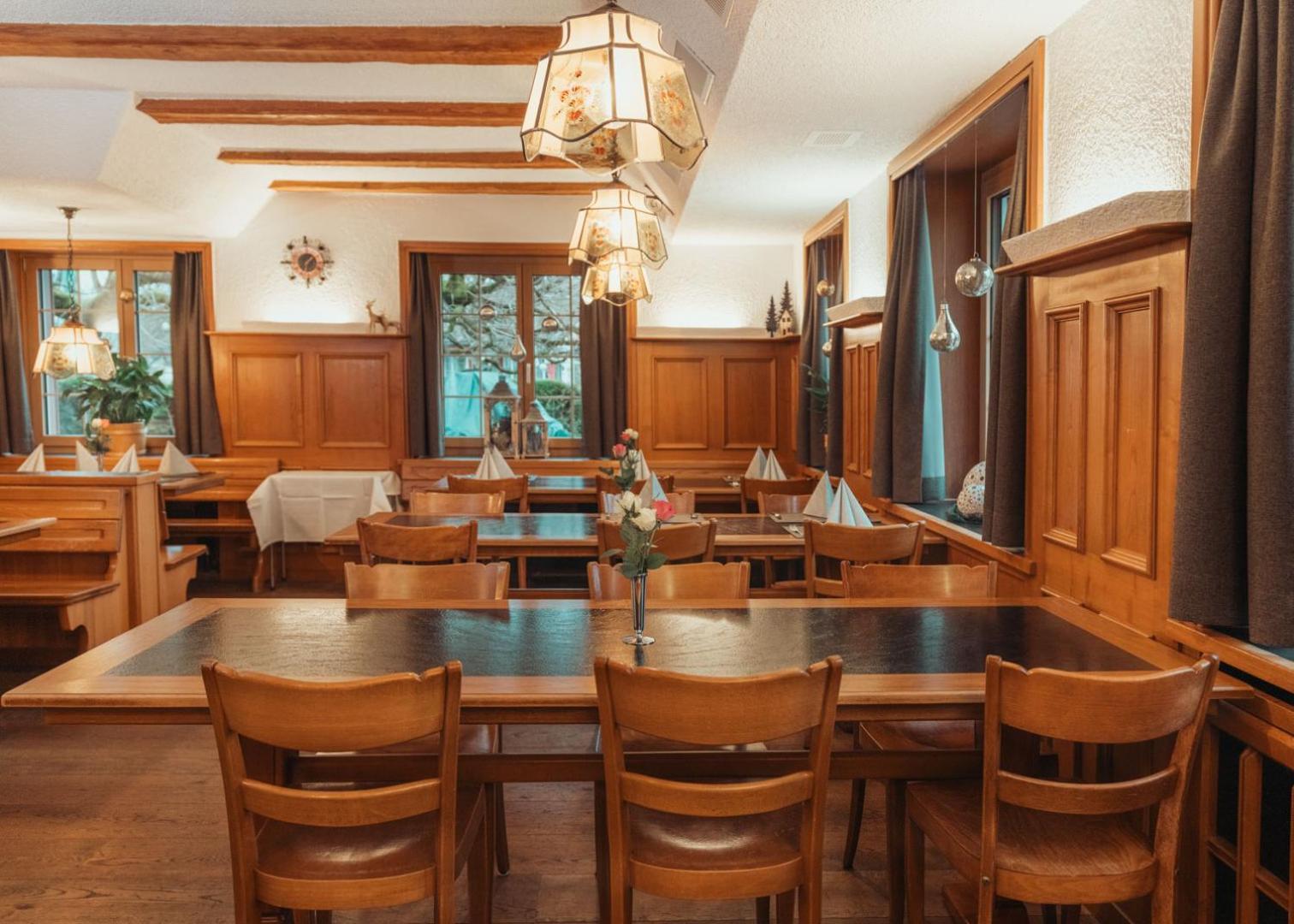 Hotel Restaurant Kreuz Kaiserstuhl المظهر الخارجي الصورة