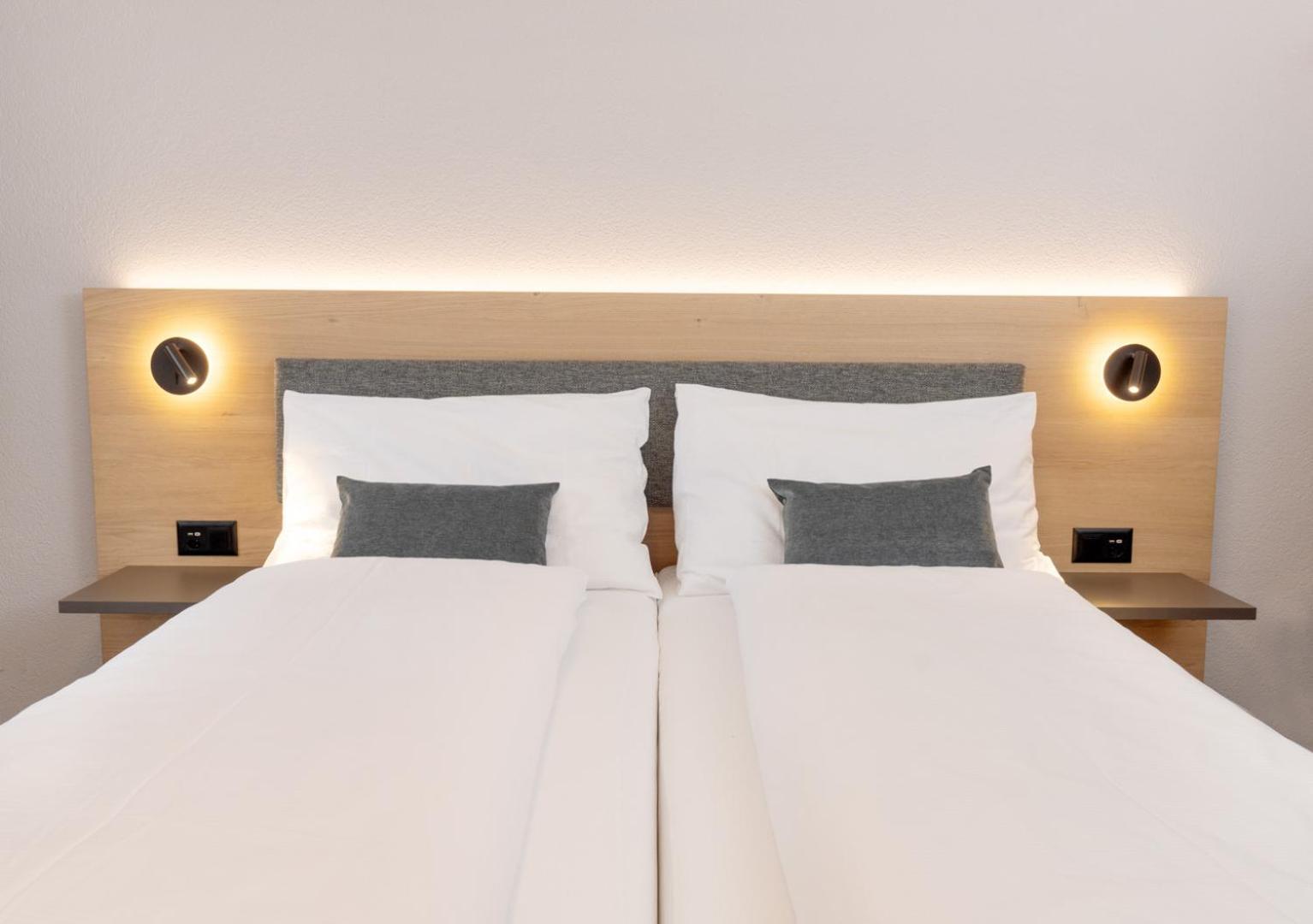 Hotel Restaurant Kreuz Kaiserstuhl المظهر الخارجي الصورة