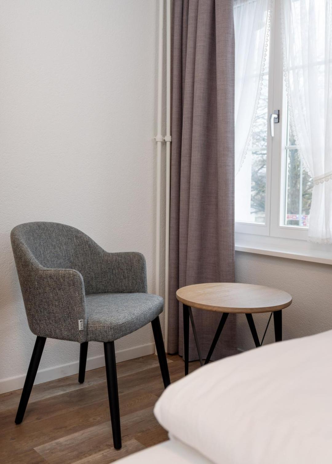 Hotel Restaurant Kreuz Kaiserstuhl المظهر الخارجي الصورة